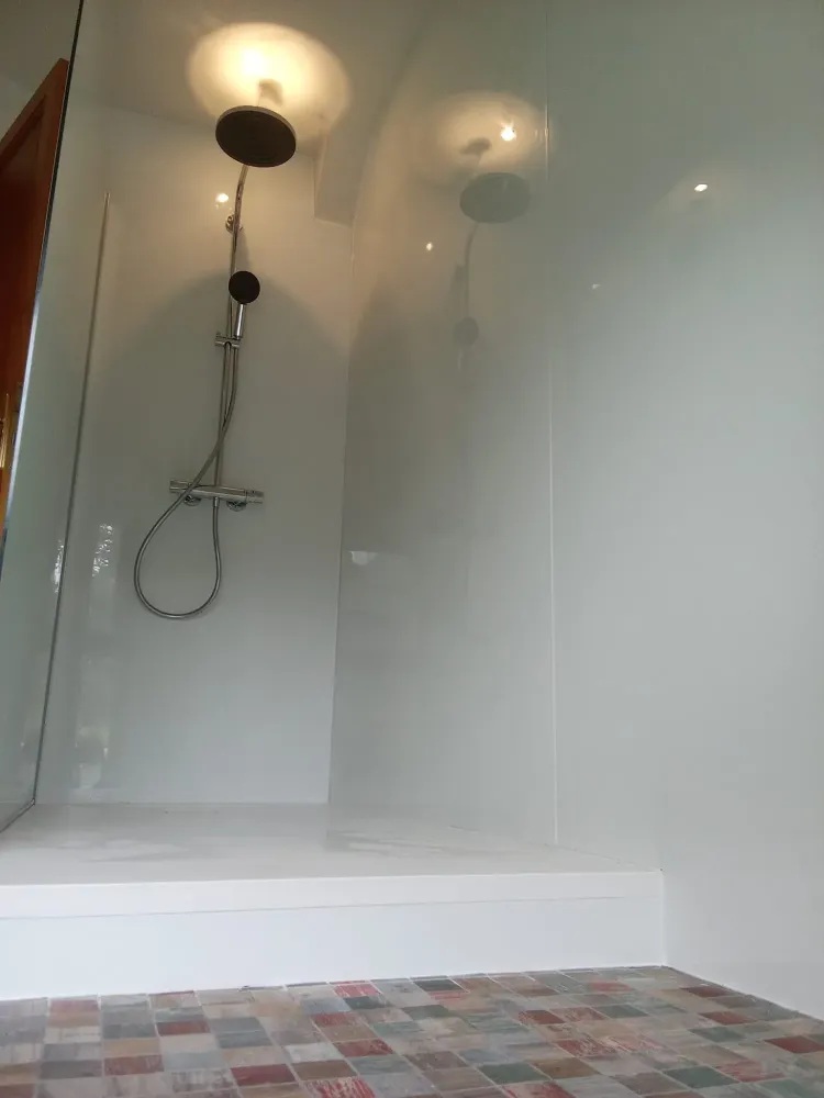 salle de bain création à Coatréven